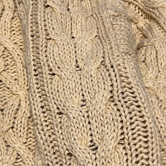 Vintage Light Yellow Knit Sweater - Picture 11 of 13